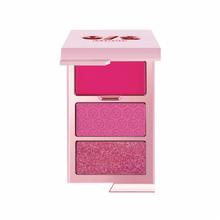 *Pre ordena* ONE/SIZE by Patrick Starrr  Cheek Clapper 3D Blush Trio Palette